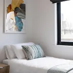 Mounts Bay Stay 2 Bedroom Apt - Near Kings Park - Free Parking