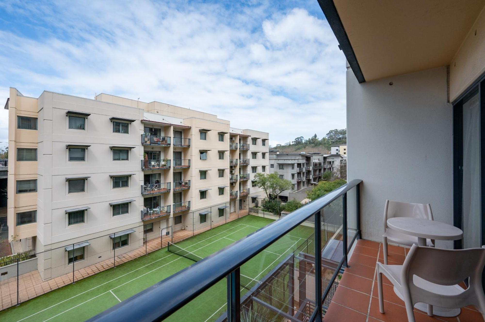 Mounts Bay 2 Bedroom - Near Kings Park - Free Parking *